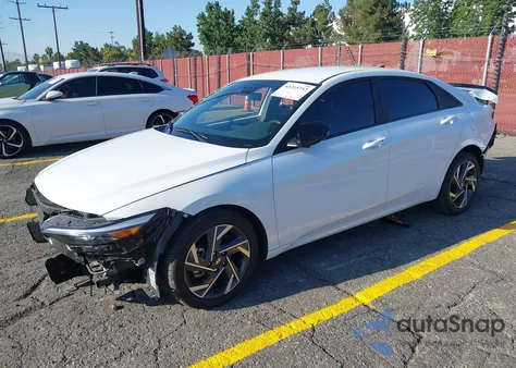 2025 Hyundai Elantra Sel Sport z USA, uszkodzony, nr VIN KMHLM4DG8SU868562